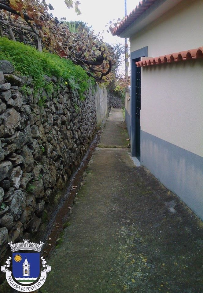 limpeza-de-veredas-e-levadas-por-toda-a-freguesia